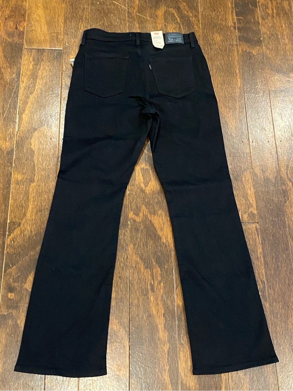Levis Classic Bootcut 👢 Jeans in Black🖤 NWT - Picture 5 of 6